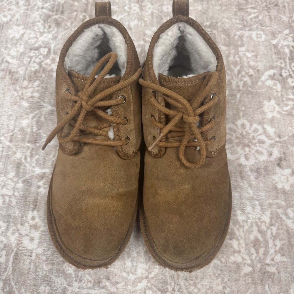 UGG Australia Neumel Chestnut Women's Size 10 US 1094269 Brown Suede Shoes